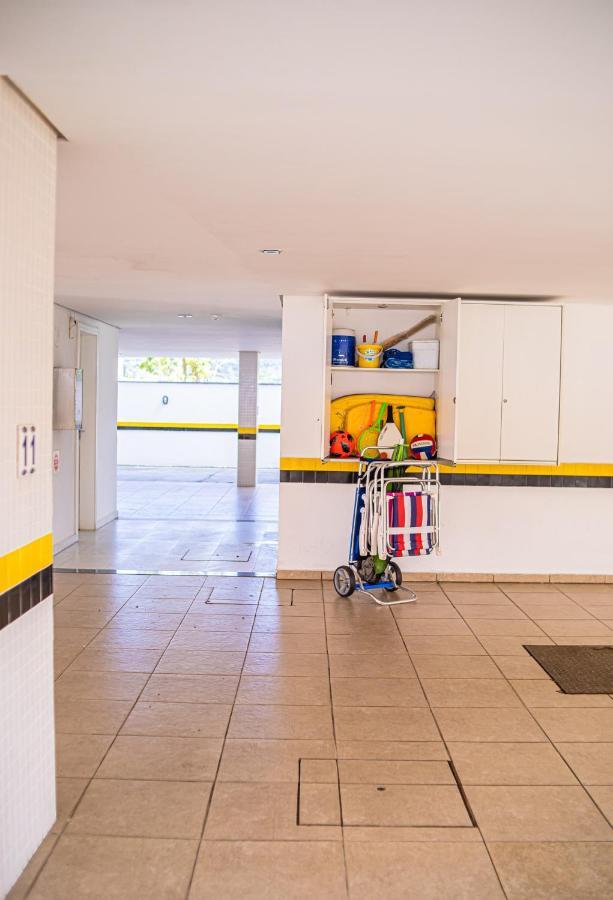 Apartamento Praia Balneario Dos Acores フロリアノポリス エクステリア 写真