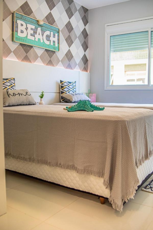 Apartamento Praia Balneario Dos Acores フロリアノポリス エクステリア 写真