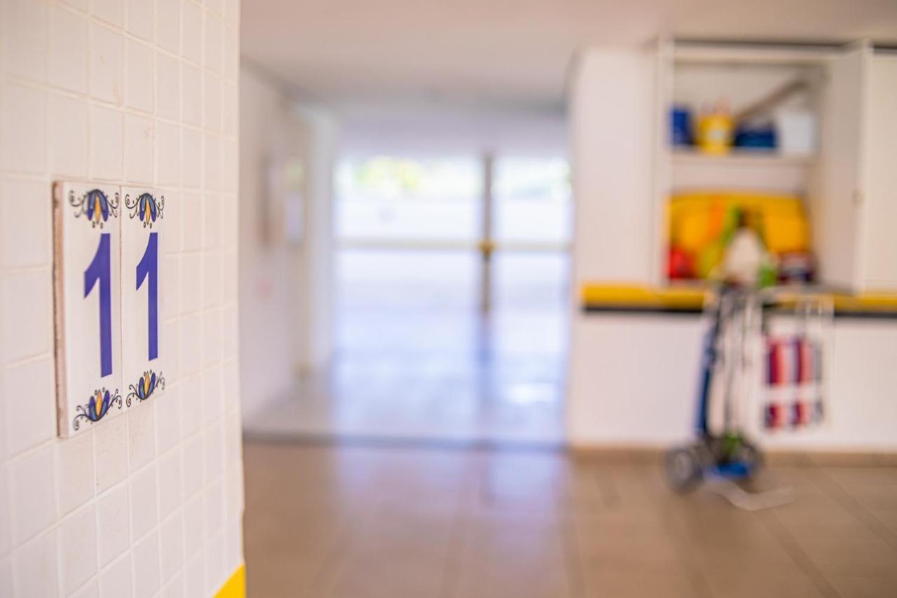 Apartamento Praia Balneario Dos Acores フロリアノポリス エクステリア 写真