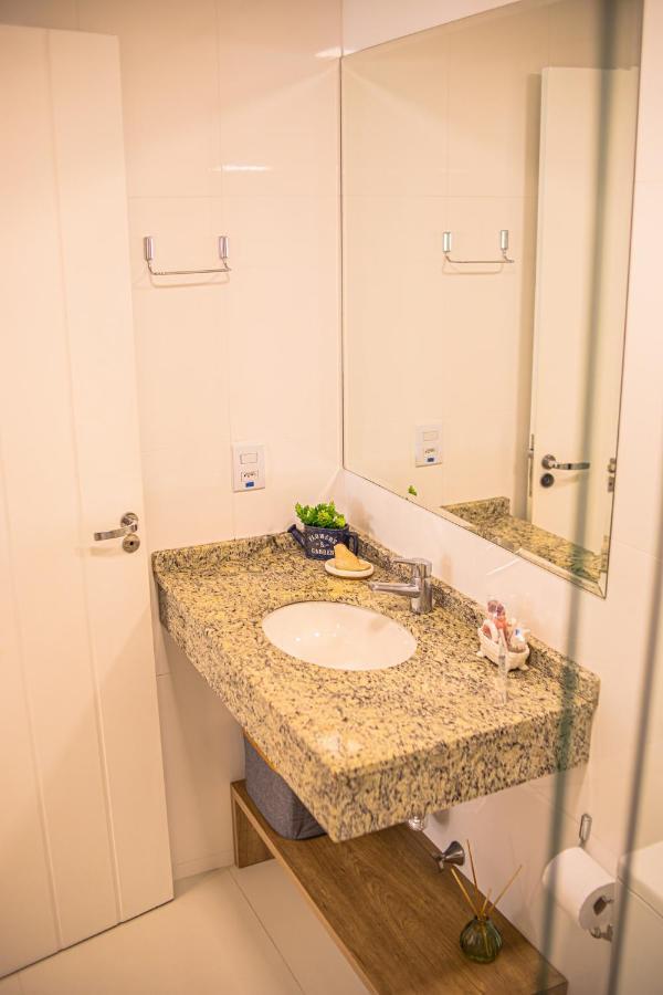 Apartamento Praia Balneario Dos Acores フロリアノポリス エクステリア 写真