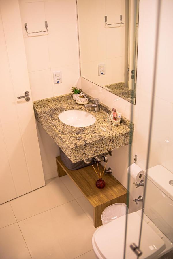Apartamento Praia Balneario Dos Acores フロリアノポリス エクステリア 写真